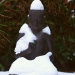 Buddha im Schnee © Lars Baus 2014