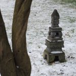 Kleine Pagode mit Schnee